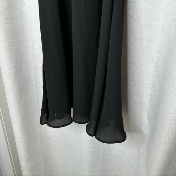 NWT Express Black Shift Keyhole Dress - Picture 4 of 6